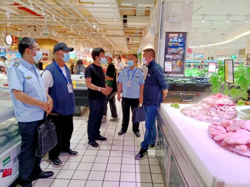 丽江市市场监管局开展市场保供稳价明查暗访