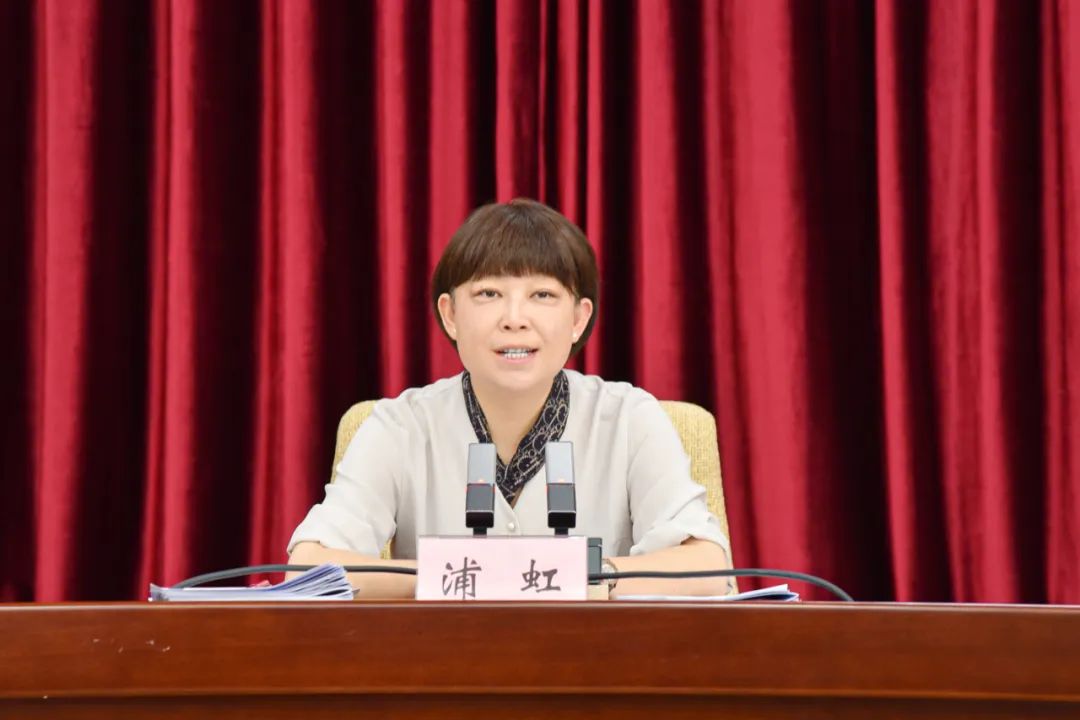 市新冠肺炎疫情防控工作领导小组会议强调：以更加精准的举措抓好疫情防控工作