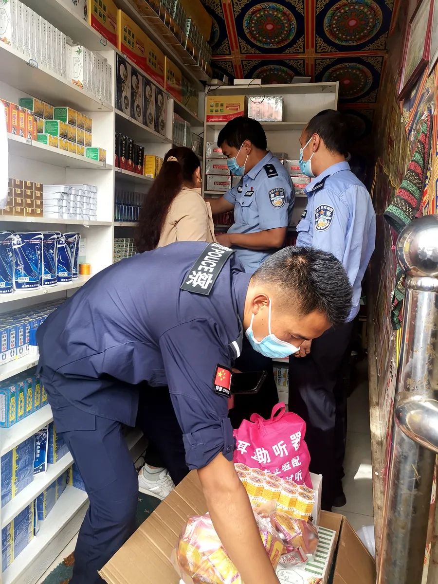 以治疗痛风“特效药”为幌子，在药店内隐秘售卖假药？拘！