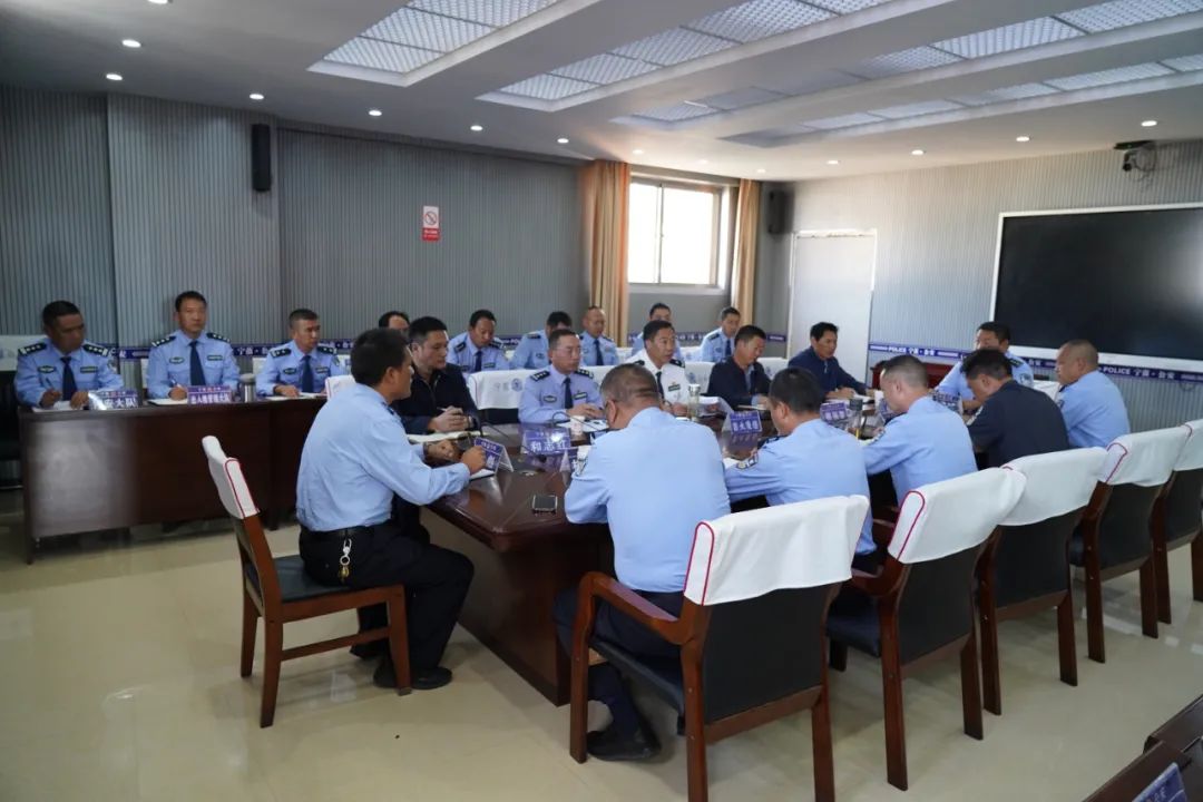 宁蒗县公安局召开新任政委履新座谈会