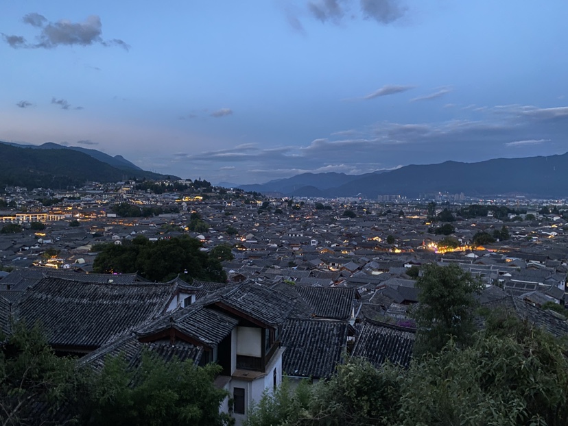 夜游安排！丽江古城狮子山越夜越精彩！ (2).JPG