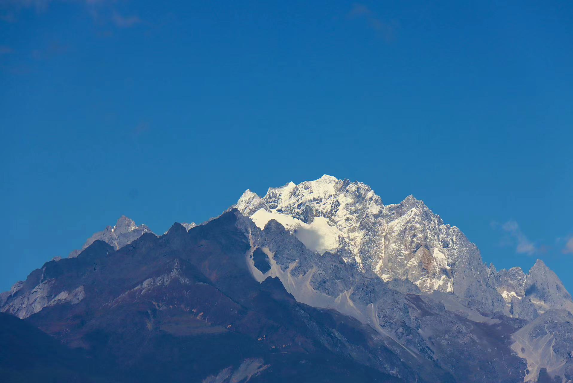 久违！你熟悉的丽江蓝又回来了  走 拍蓝天去！