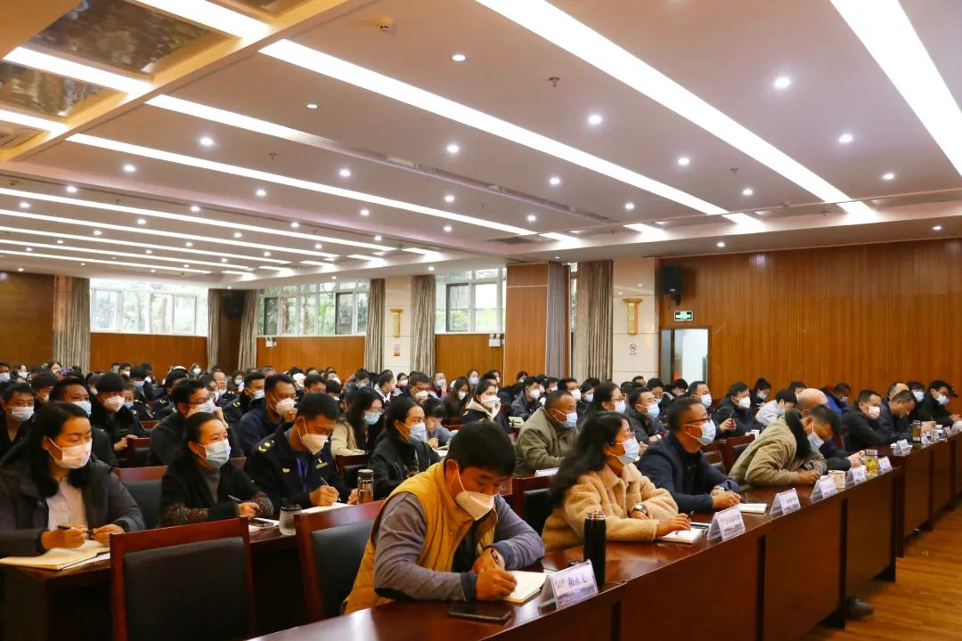 丽江古城景区开展疫情防控专题培训 (1).jpg