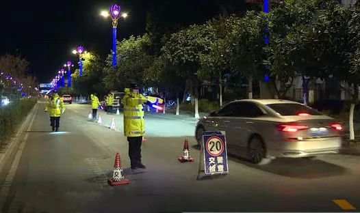 世界杯期间丽江持续开展酒驾醉驾整治行动1.jpg