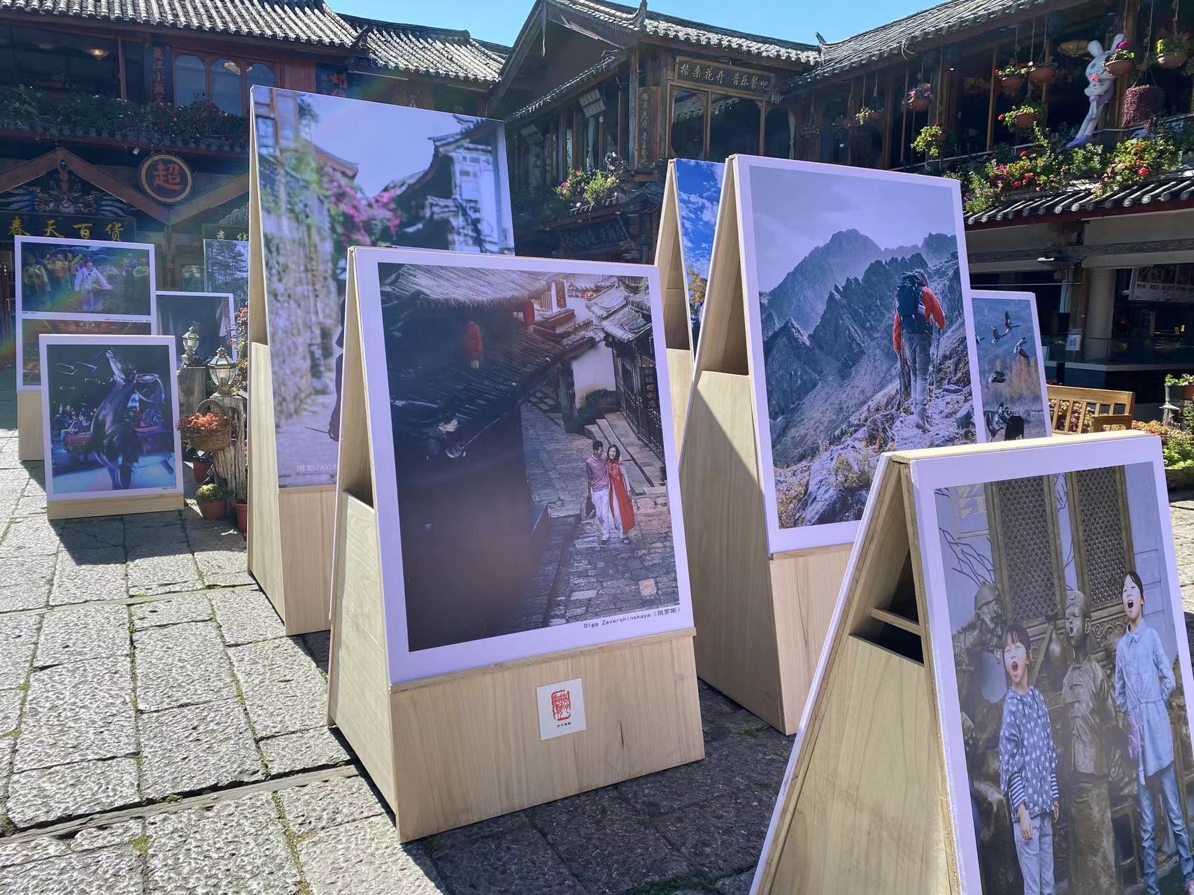 数百张照片 看尽丽江古城的似水流年 (10).jpg