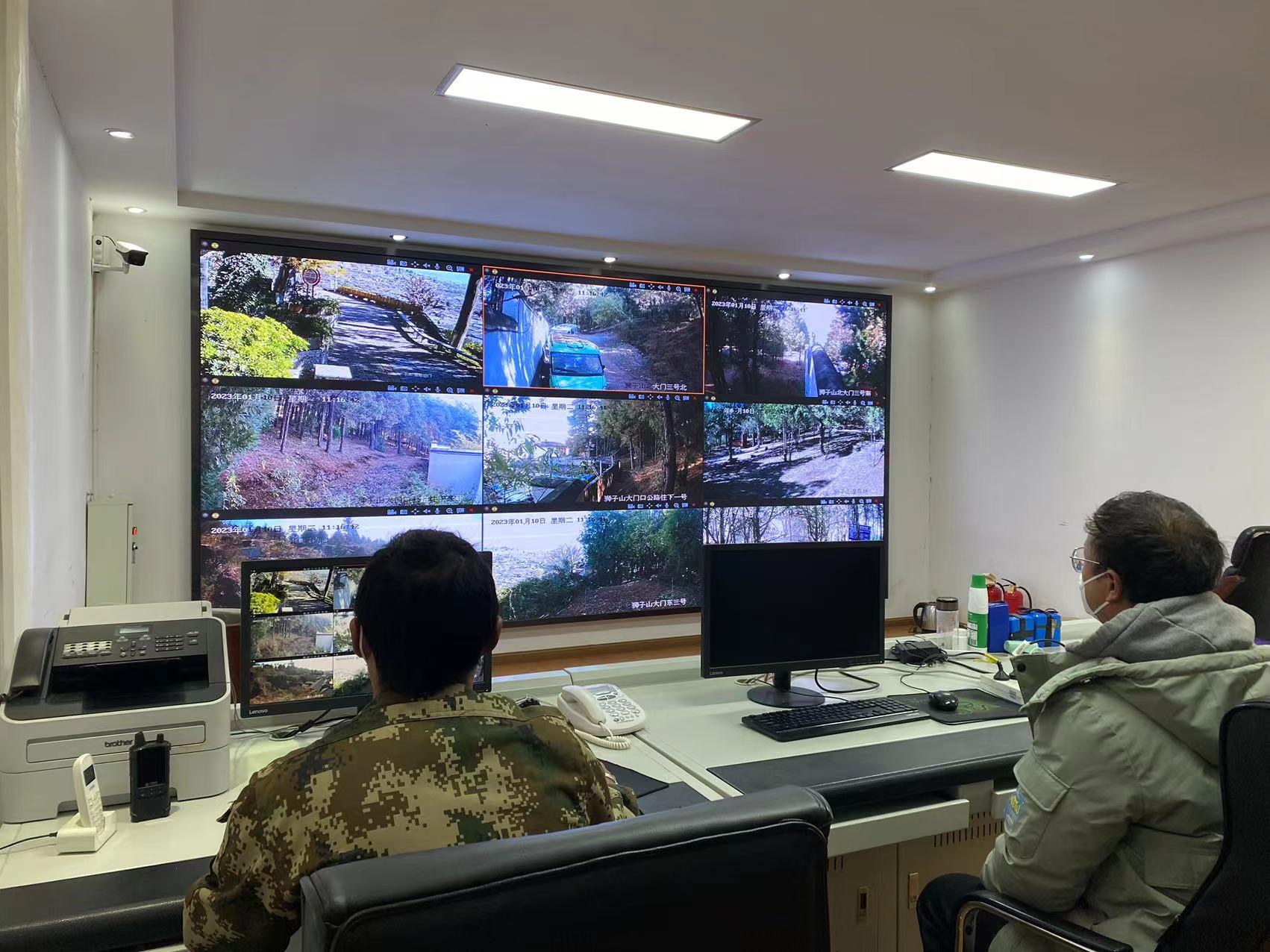 筑牢安全防火墙  丽江古城狮子山景区开展森林防火基础培训和应急演练 (8).jpg