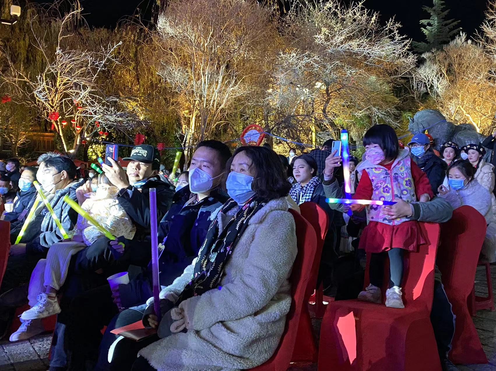 首届古城区非遗文化周正式启动  丽江古城玉河广场沸腾了 (1).jpg