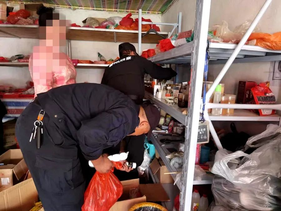 “祖传秘方”竟然是中药随意勾兑西药  宁蒗不少人买了 (1).jpg