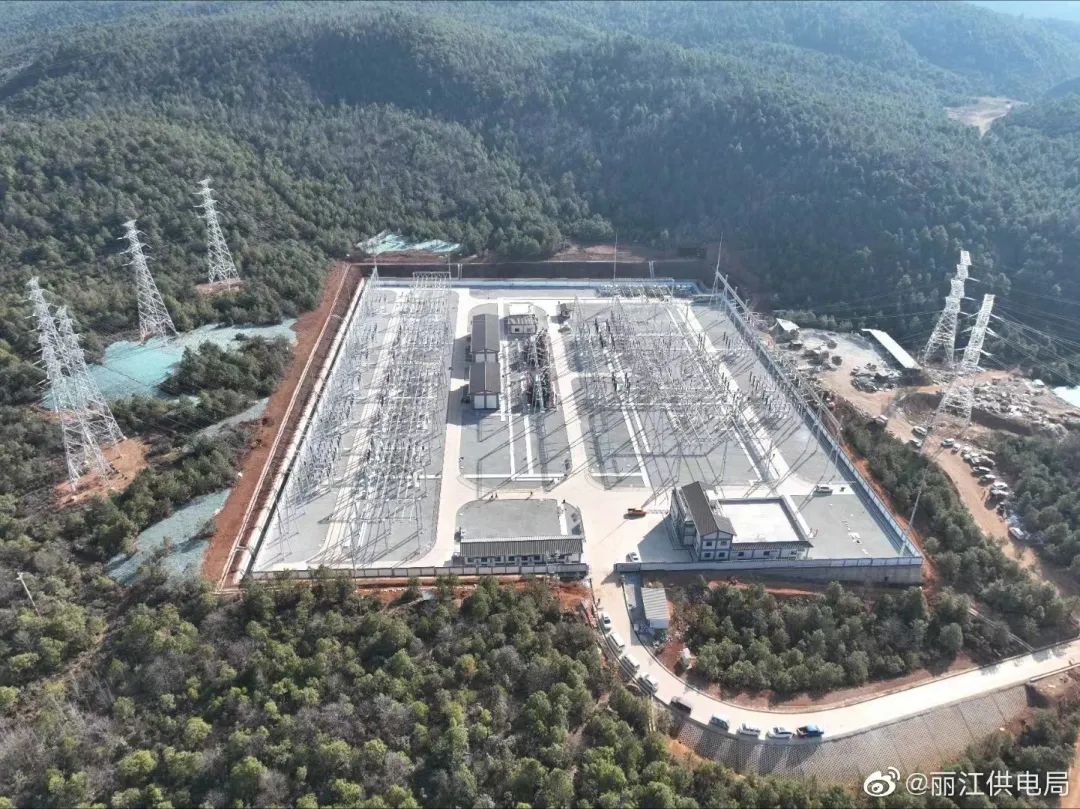 用电更有保障 丽江电网首个220千伏智能变电站建成投产 (2).jpg