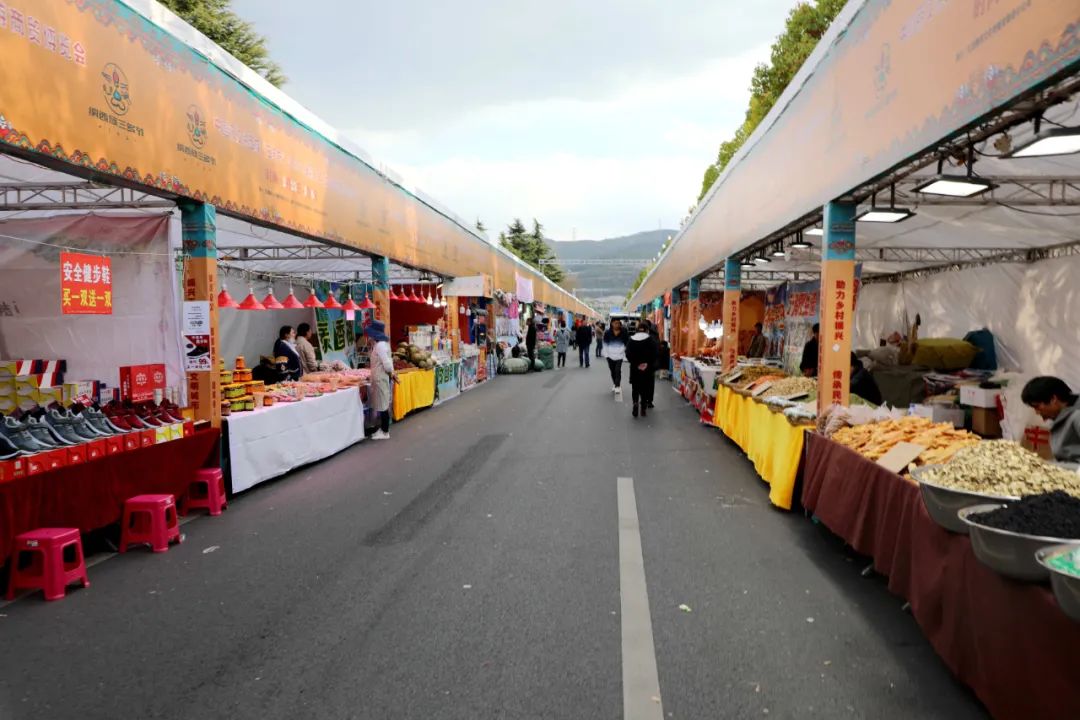 “三多节”2023年文化旅游商贸博览会已经开始了  快来逛吃逛吃吧！ (2).jpg