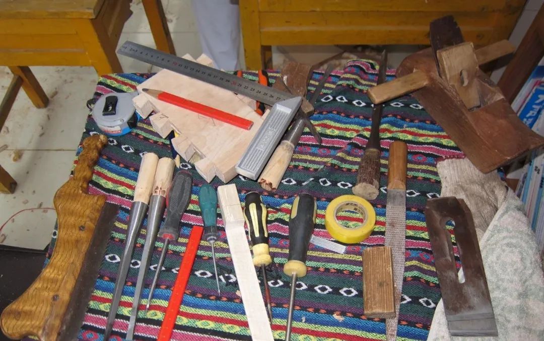 中国代表团29人赴法国参赛   丽江有一人！ (2).jpg