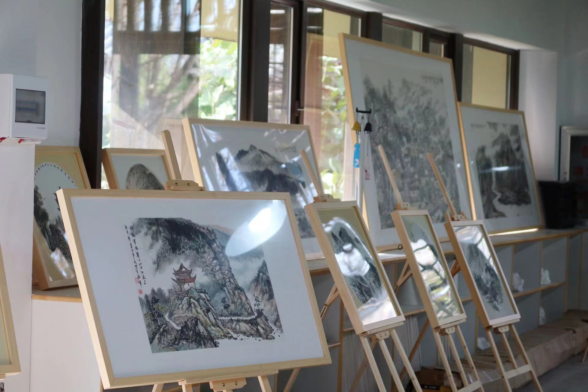 雪山自然音乐艺术中心、二四书院联合开幕  在丽江遇见艺术美好生活 (6).jpg