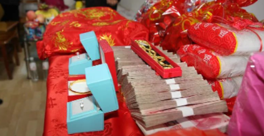 结婚两年并生育一女  感情破裂男方要求返还5 (1).png