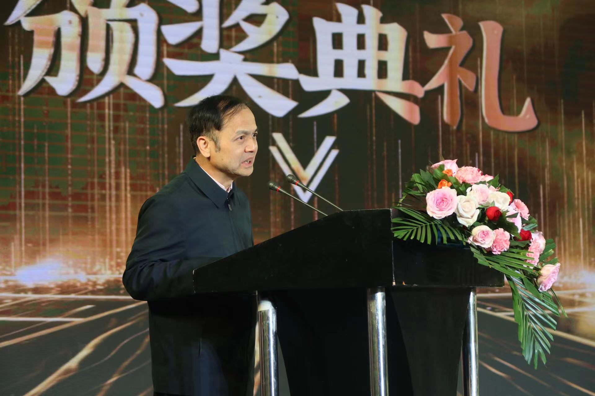 《民族文学》年度奖颁奖典礼永久落户丽江 (1).jpg