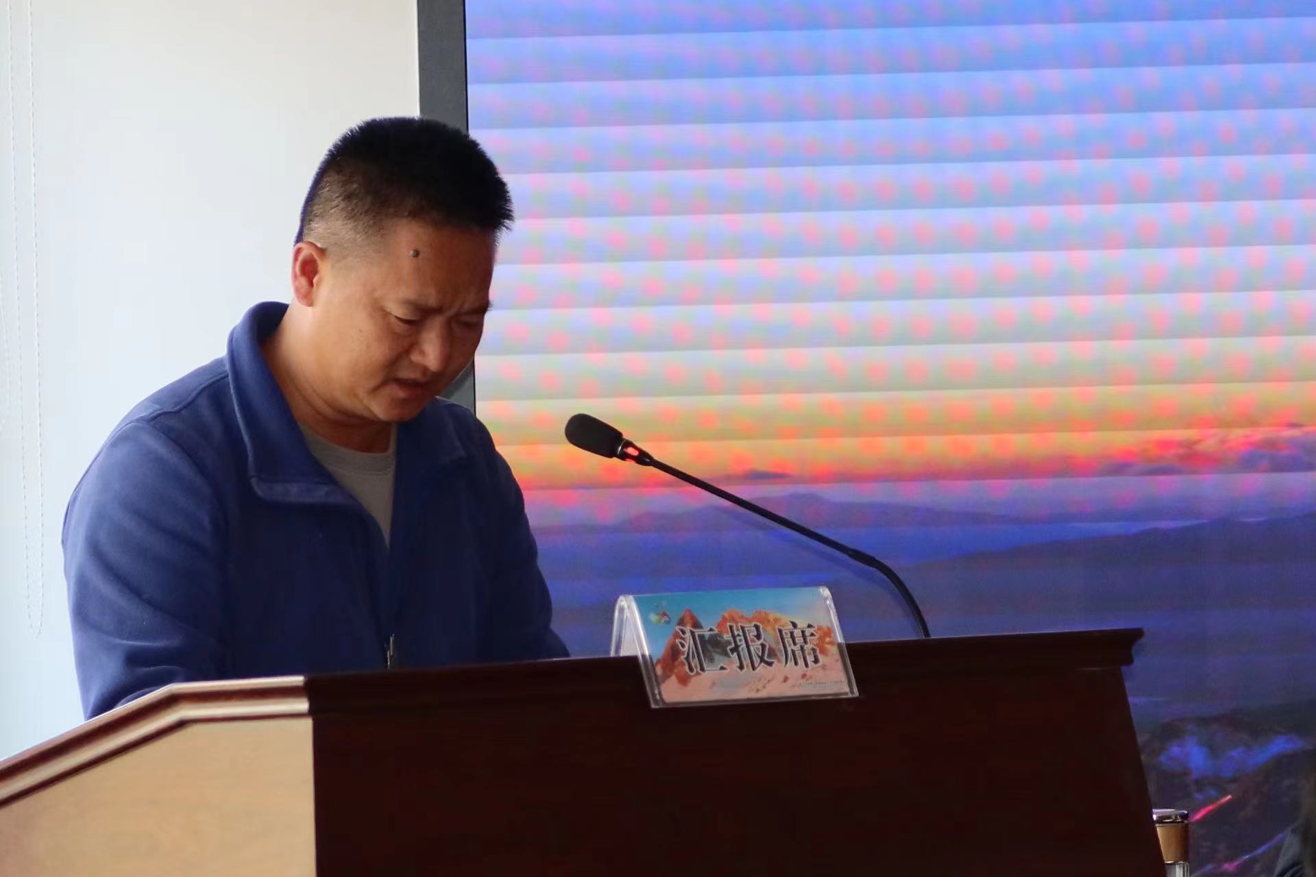 玉龙雪山景区召开“强管理 优服务”专项行动工作推进会.jpg