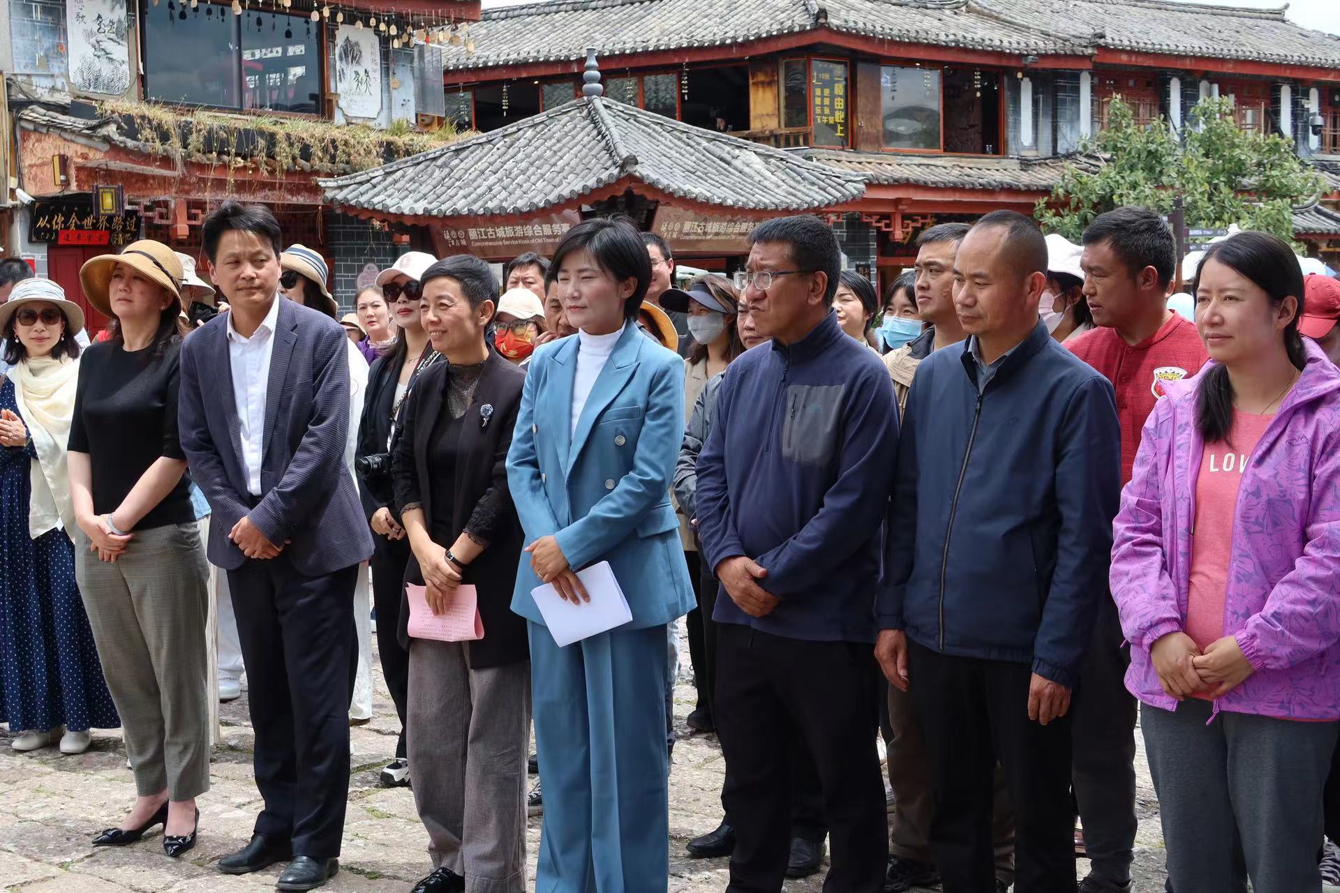天雨流芳  在丽江古城拥抱“书”式生活 (9).jpg