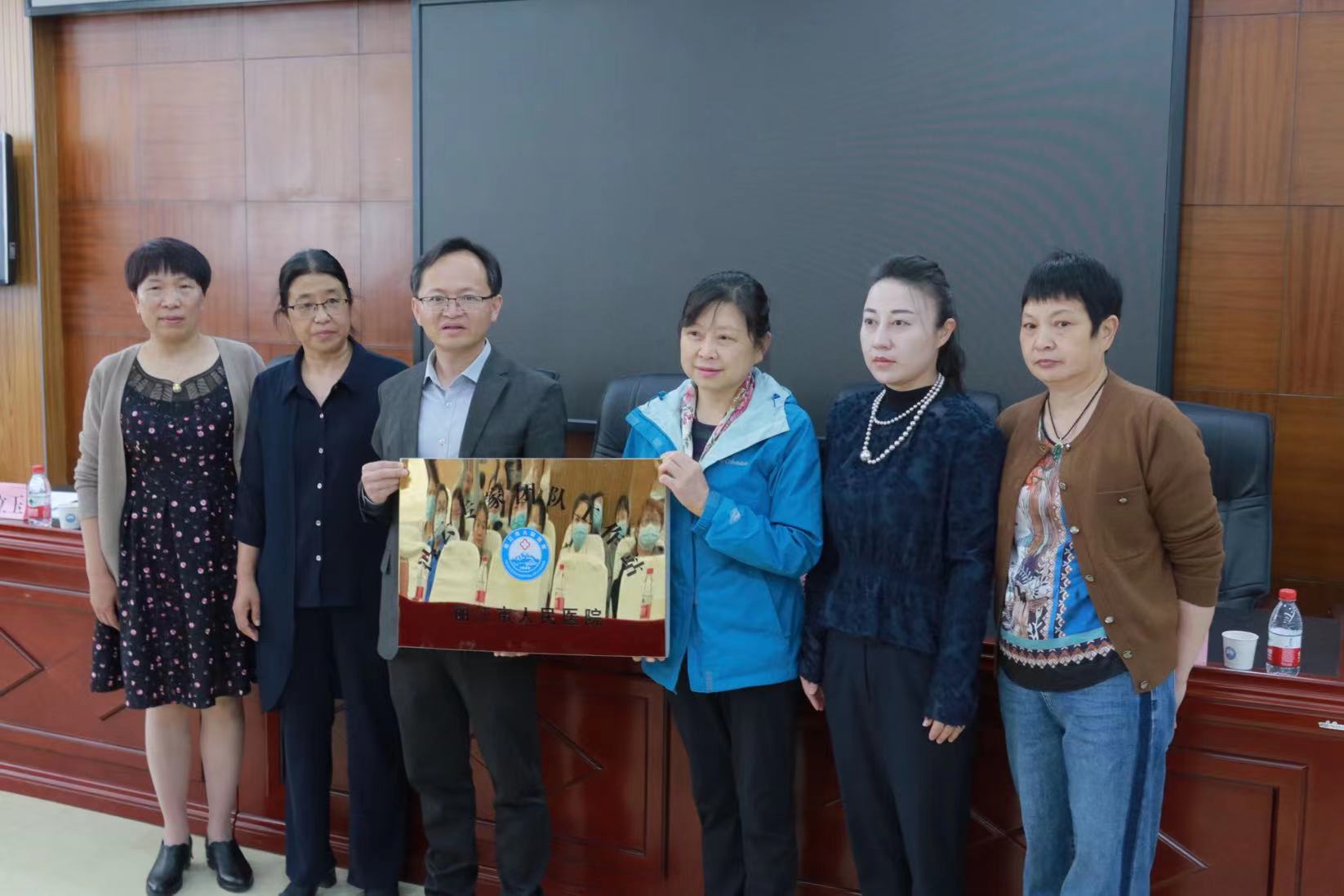 丽江市医学会妇产科学科专科分会成立 (8).jpg