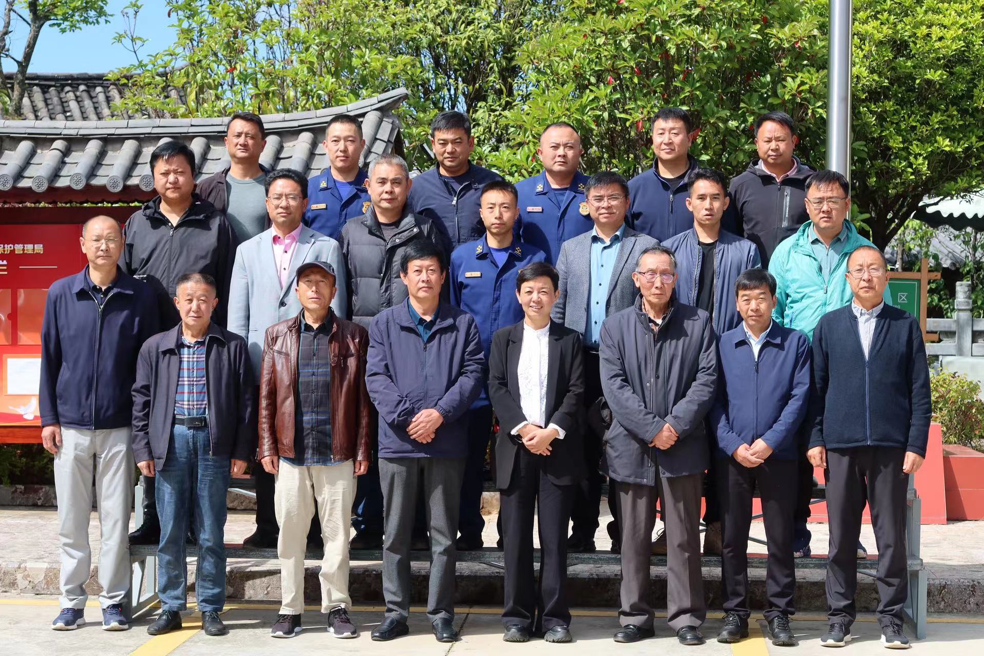 丽江古城风貌保护专家库成员聘任仪式暨风貌保护专家座谈会召开 (1).jpg