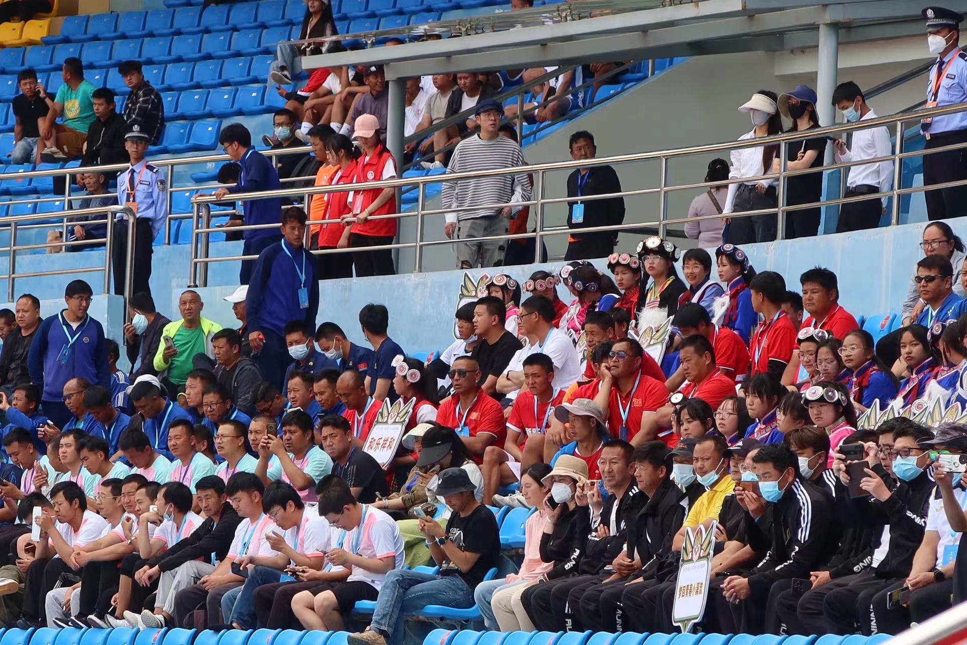 赢了！古城区“天雨流芳杯”全省足球邀请赛揭幕战  古城区6：0 大胜迪庆州足协 (10).jpg