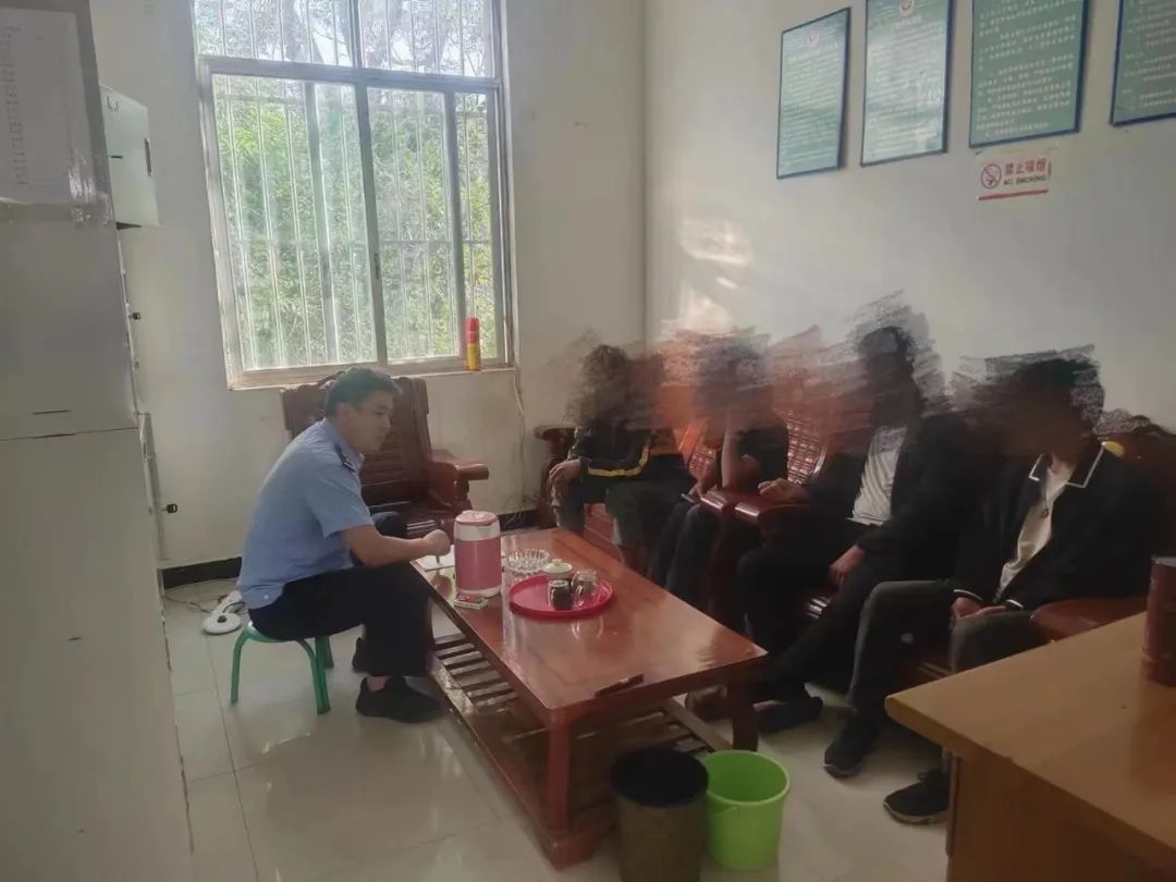 酒后口角起纠纷，大打出手被拘留 (2).jpg