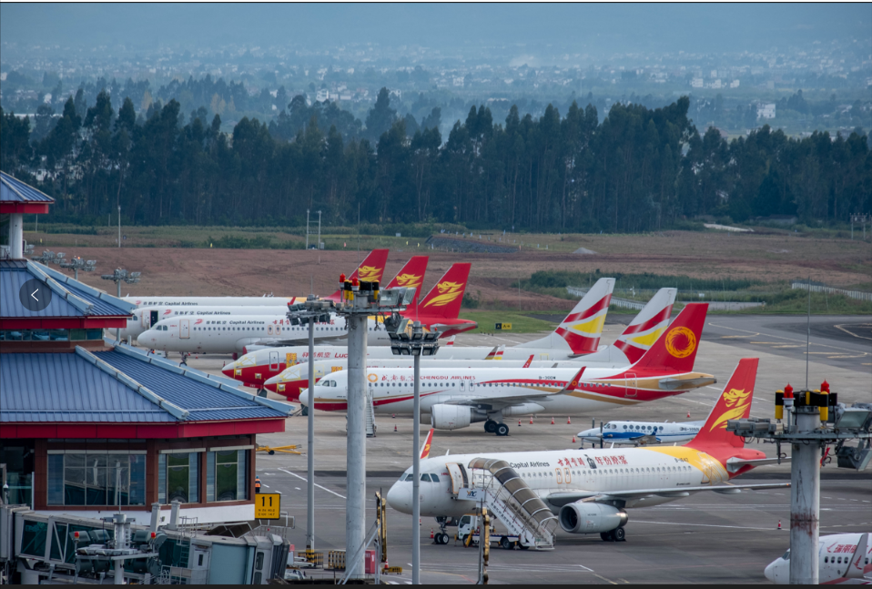 212架次2.8万人次 丽江机场单日生产保障突破历史新高4.png