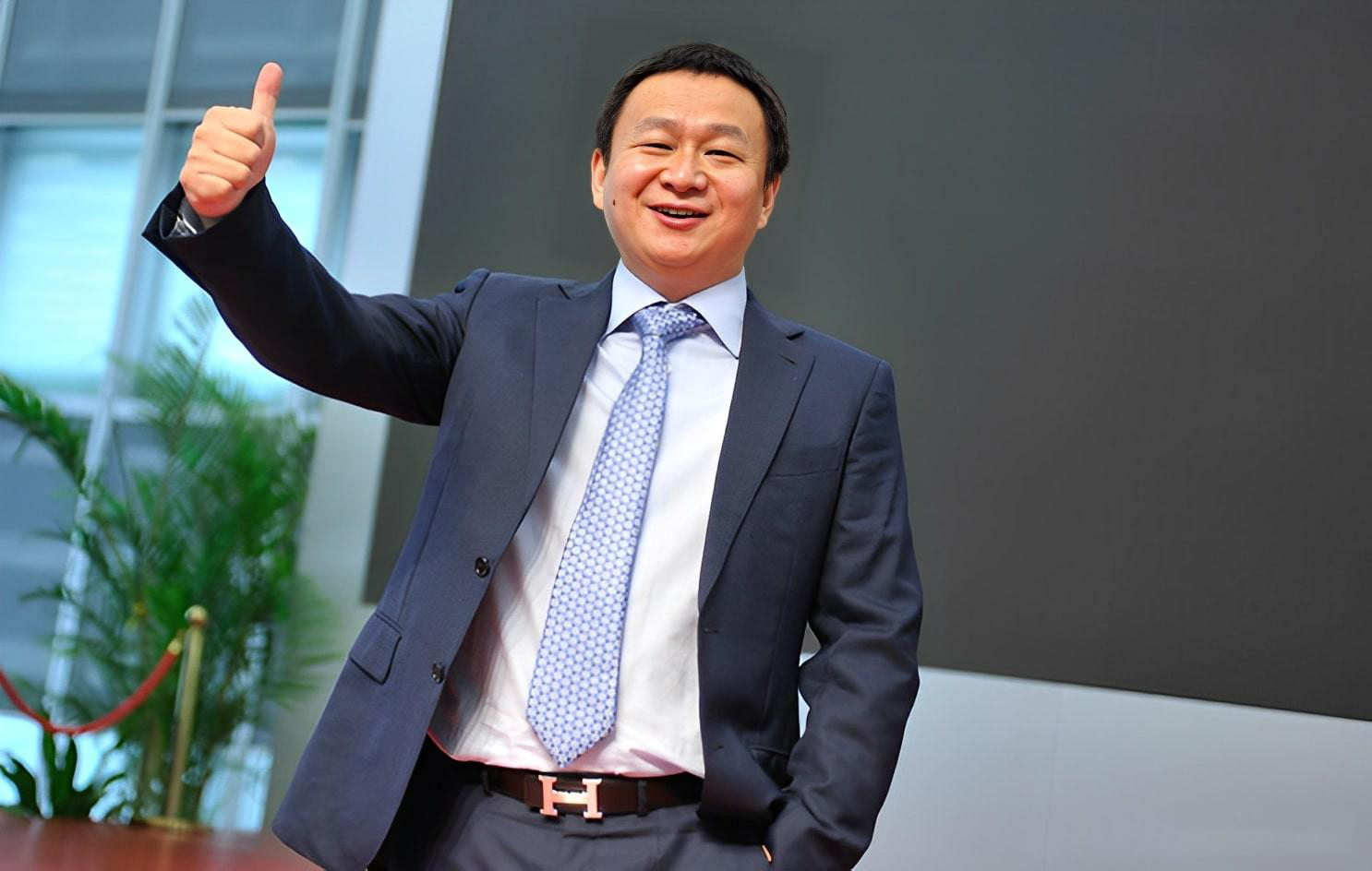 丽江两位大富豪 其中一位半年暴涨128亿 他靠的什么？5.jpg