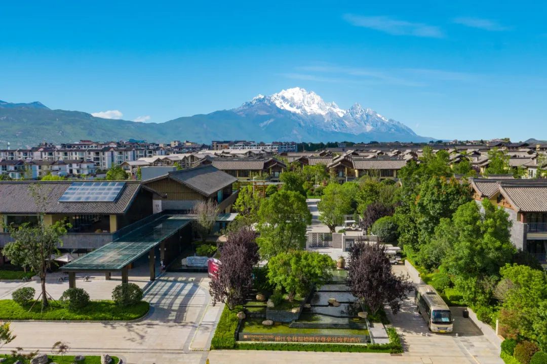 丽江金林温德姆至尊豪廷全别墅度假酒店和丽江金林豪生大酒店举行双品牌运营两周年庆典 (2).jpg