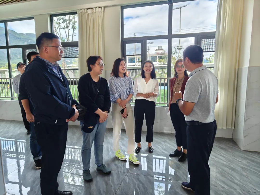 上海杨浦区教育局调研玉龙县教育发展，加强沪滇教育合作 (2).jpg