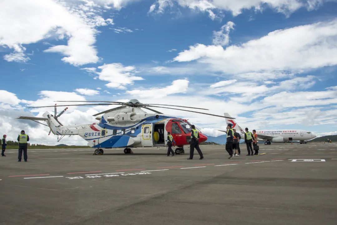 宁蒗泸沽湖机场圆满完成AC313A大型直升机高高原试飞保障任务 (2).jpg