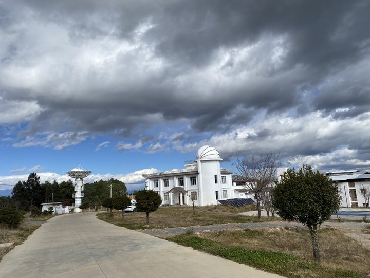 丽江等你来看流星雨  来丽江 做一次追星星的人吧！ (高美古) (4).jpg