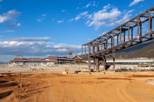 丽江机场三期改扩建工程取得阶段性成效 (1).png