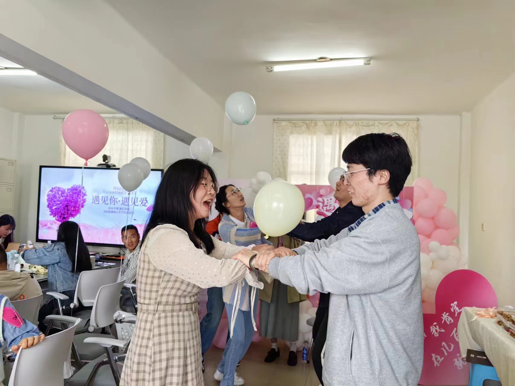 丽江市“青春四季 相宜相悦”之“520‘医’见倾心”青年联谊交友会成功举办11.jpg