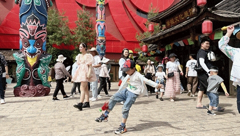 丽江千古情市民特惠人均99元起  恐龙狂欢趴来袭 溜娃宝藏地 (10).png