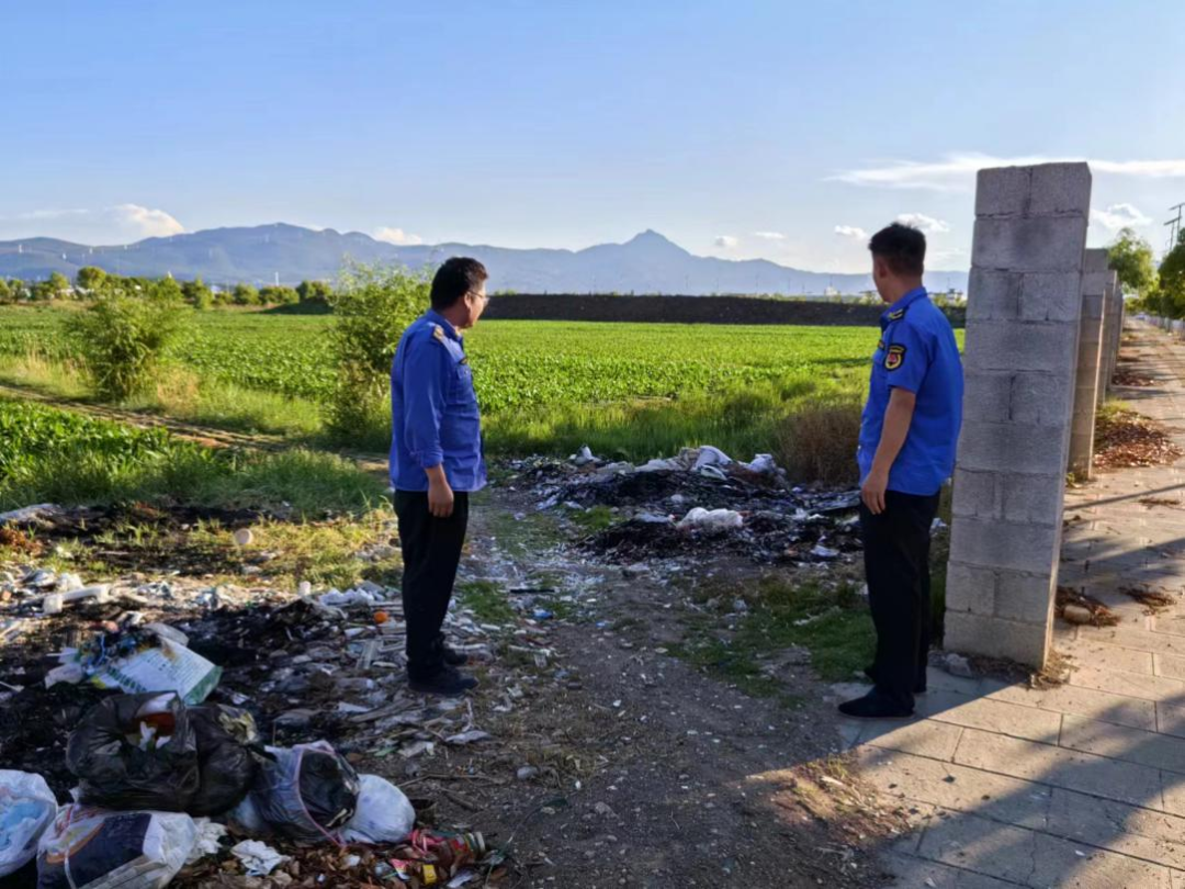 古城区金山街道重拳出击，严厉整治偷倒乱倒垃圾现象01.png