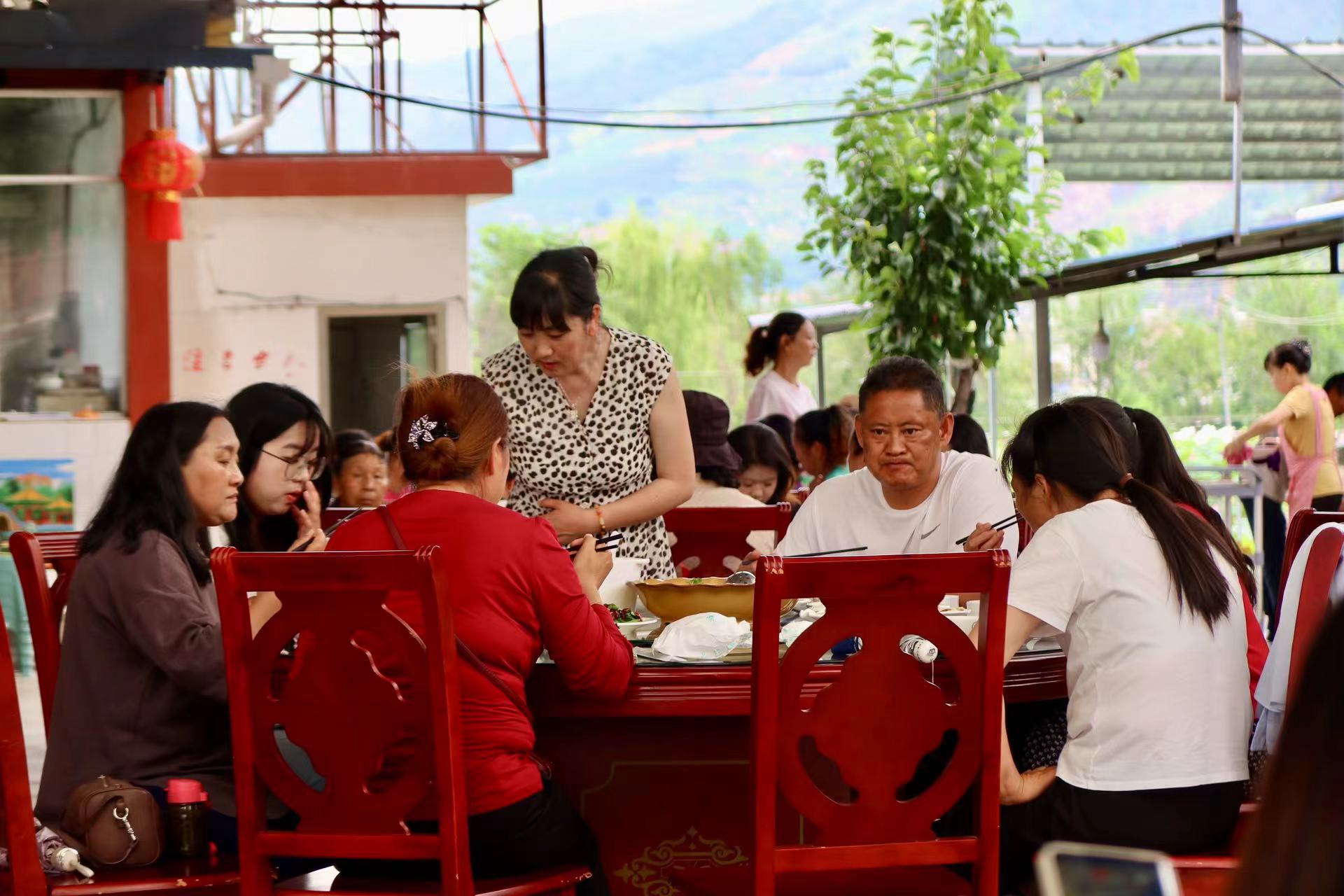 永胜县第三届荷花季启动  邀你共赴一场盛夏之约 (4).jpg