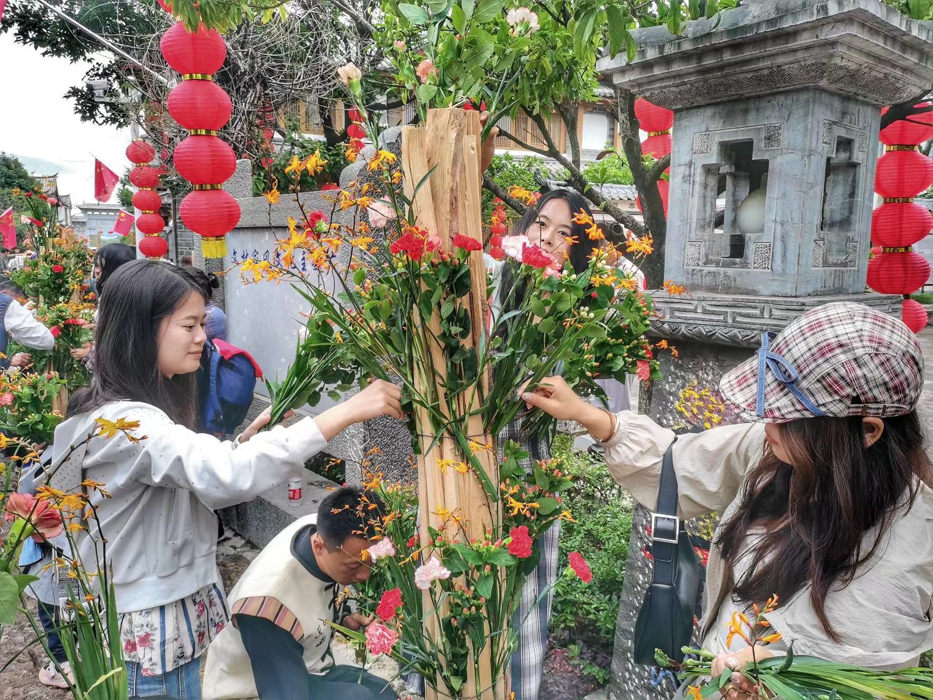 狂欢不息，火舞纳西！丽江古城年度最“燃“时刻！ (7).jpg