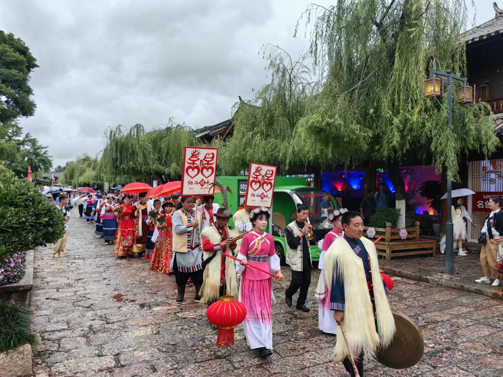 今年七夕，丽江这里举办不一样的纳西族集体婚礼03.jpg