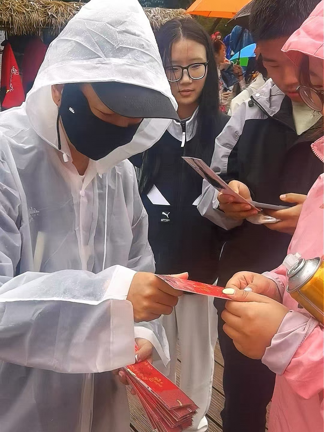 爱在七夕 情定玉龙 七夕主题活动在丽江玉龙雪山景区蓝月谷举办3.jpg