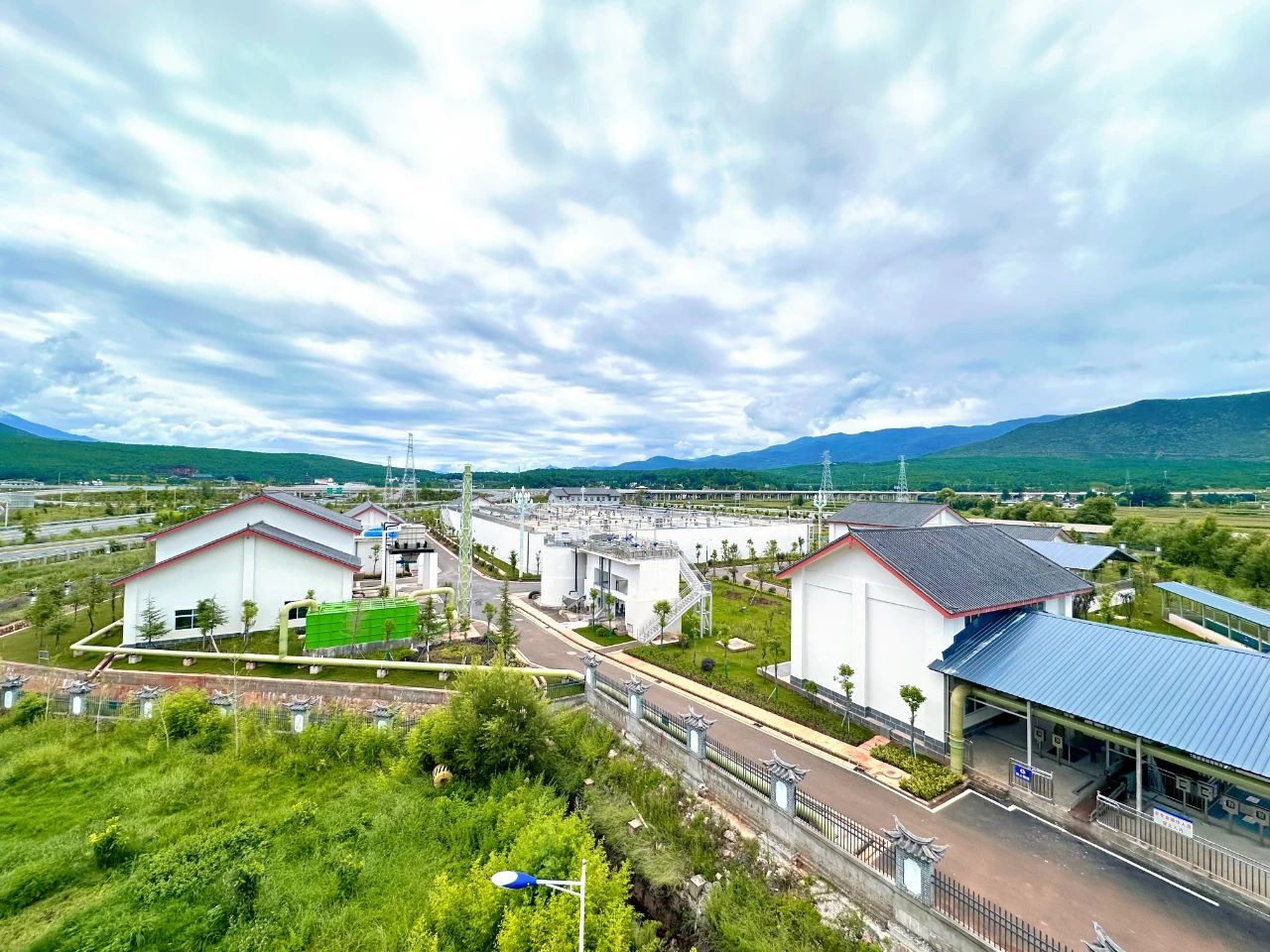 丽江第三污水处理厂正式投入运行 总投资2.39亿元！1.jpg