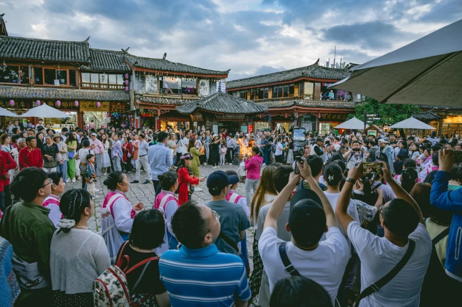 丽江暑期游火热收官 预计同比增长11.35%！1.png