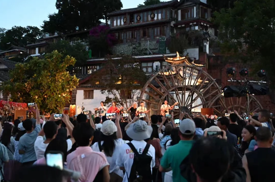 丽江暑期游火热收官 预计同比增长11.35%！4.png