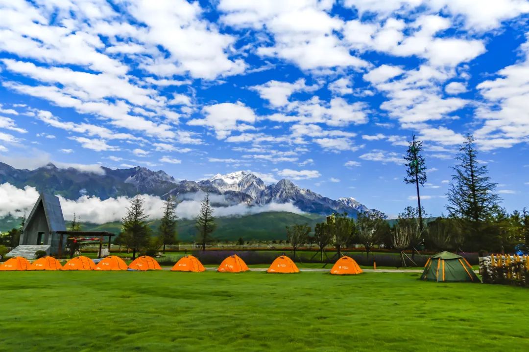 绝美风光+顶级赛事  丽江掀起户外运动狂热潮02.jpg