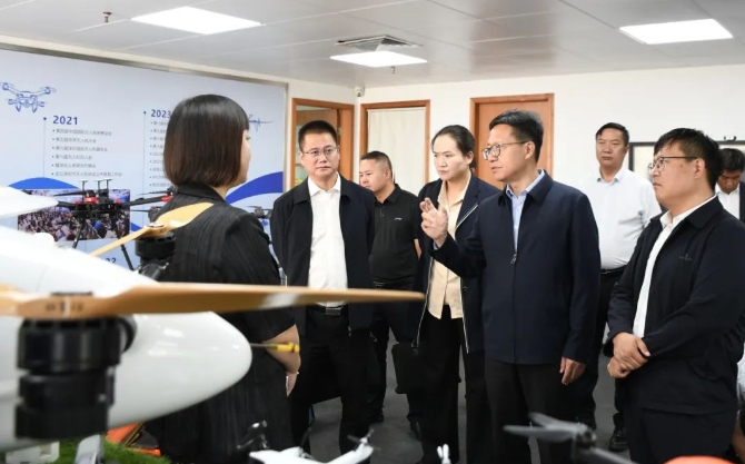 李刚率队到深圳市考察招商 (2).png