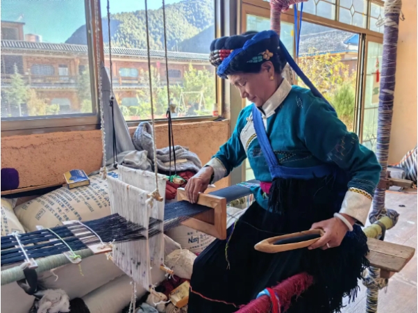 “非遗 旅游”！宁蒗非遗传统服饰，绽放文化新魅力3.png