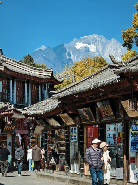 在丽江古城遇见玉龙雪山 (3).png