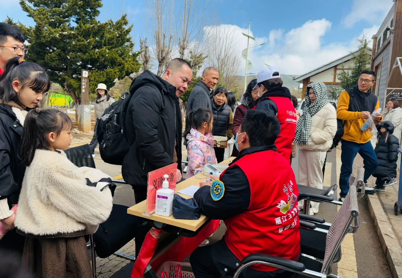 玉龙雪山景区：春节全方位服务“不打烊”，确保游客舒心畅游5.jpg