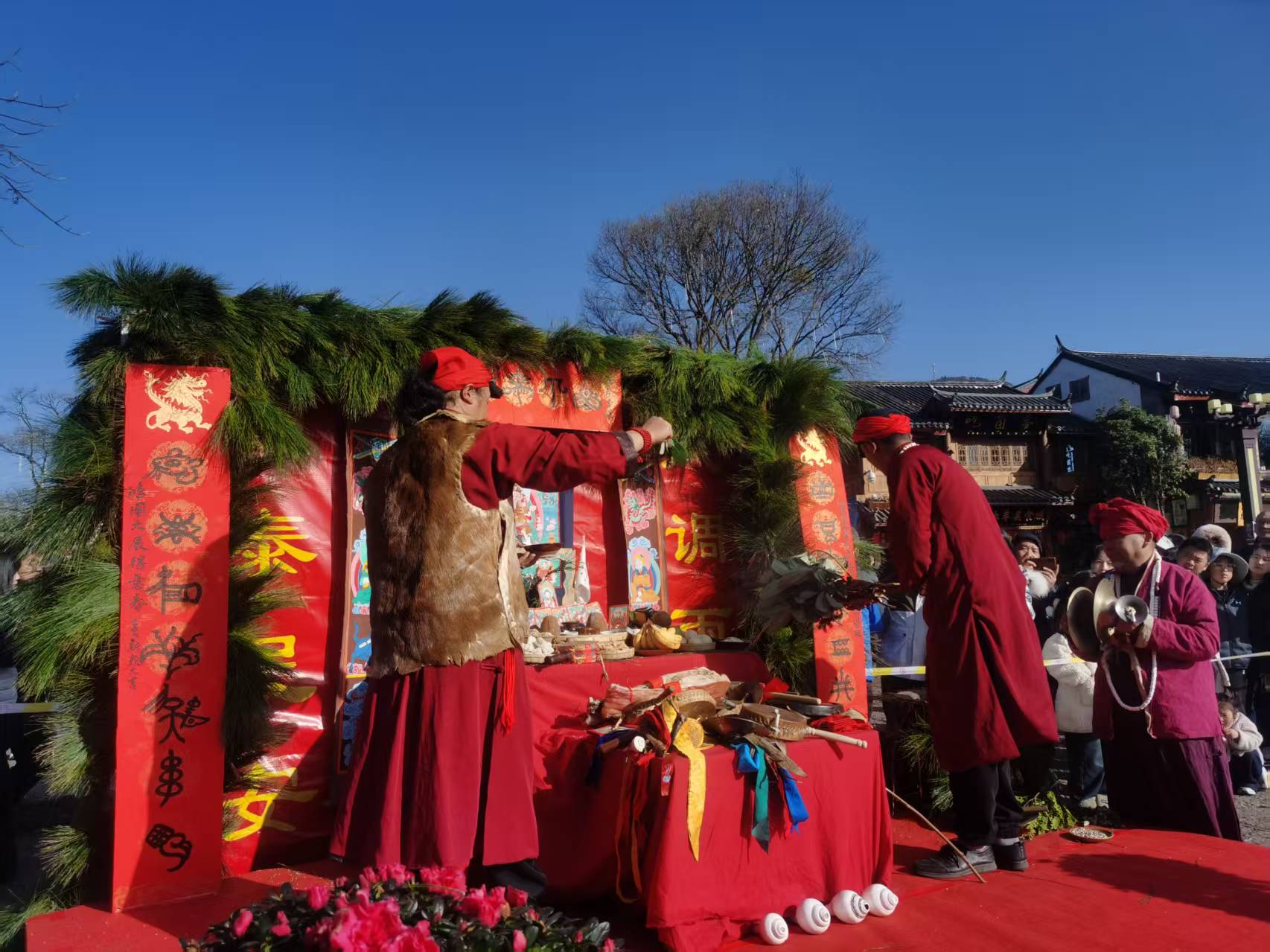 丽江古城举行东巴祈福民俗展示活动，共庆新春祈求丰年2.jpg
