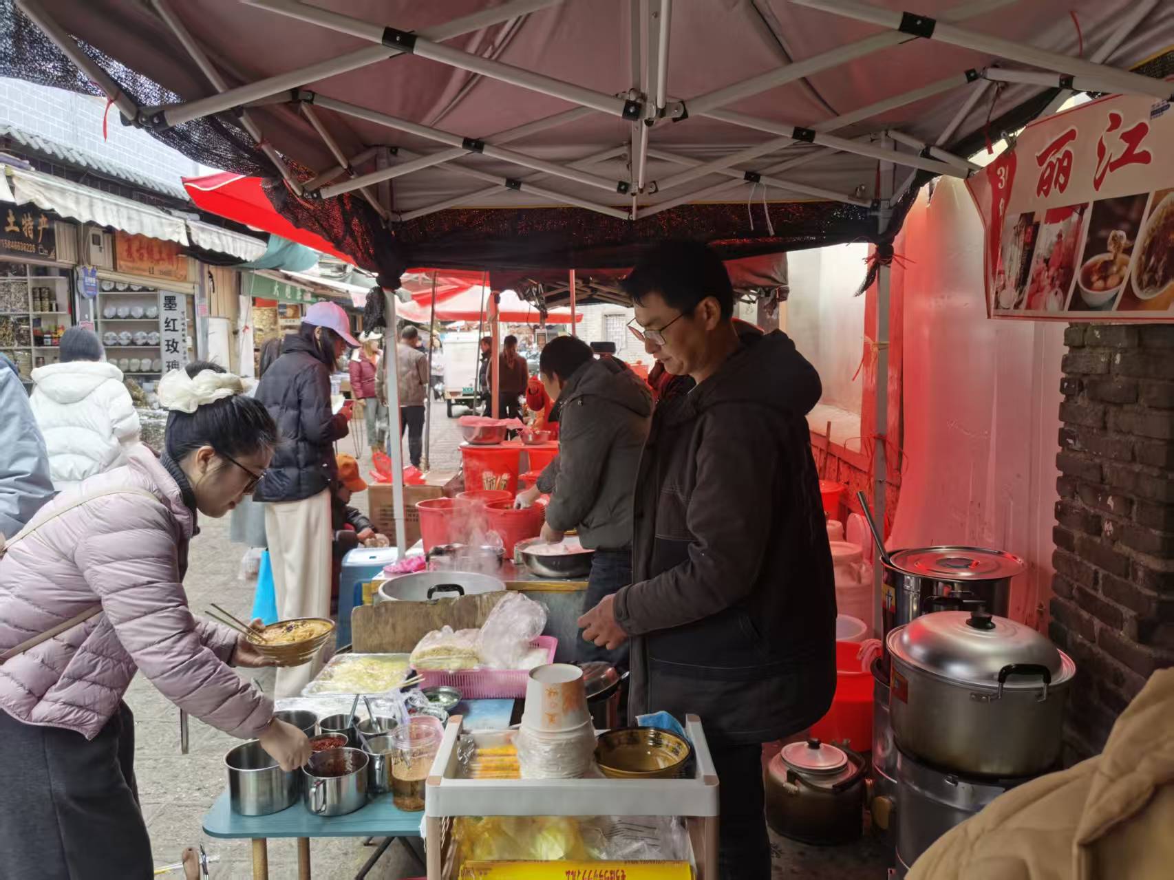 藏在忠义市场的 30 年汤圆小摊，今日元宵节，一起找回儿时味道2.jpg