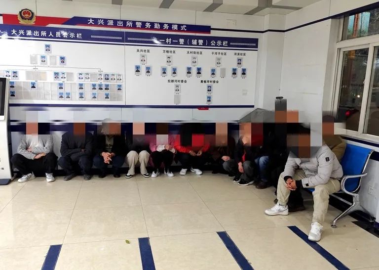 17万赌资！14人落网！宁蒗县跨所联动捣毁乡村地下赌场 (3).jpg