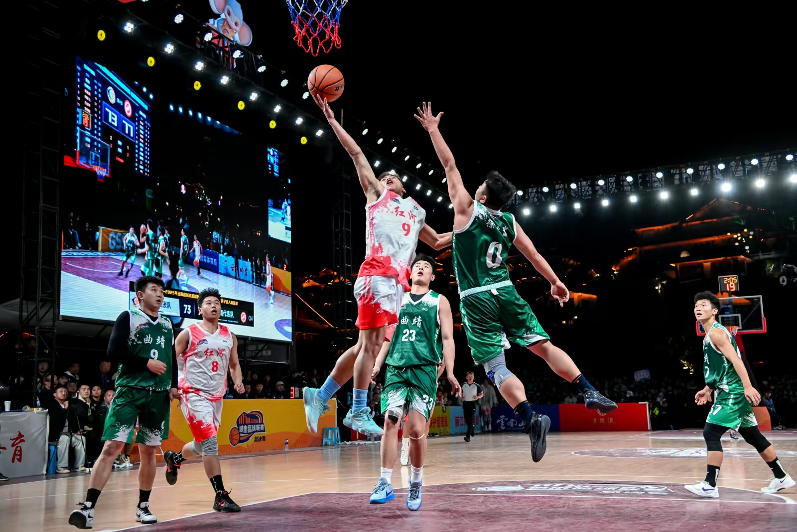 曲靖男篮79-76险胜红河 云南城市篮球联赛在丽江完美收官4.jpg